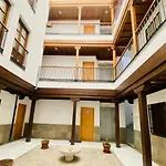 Luxe Apartament Center